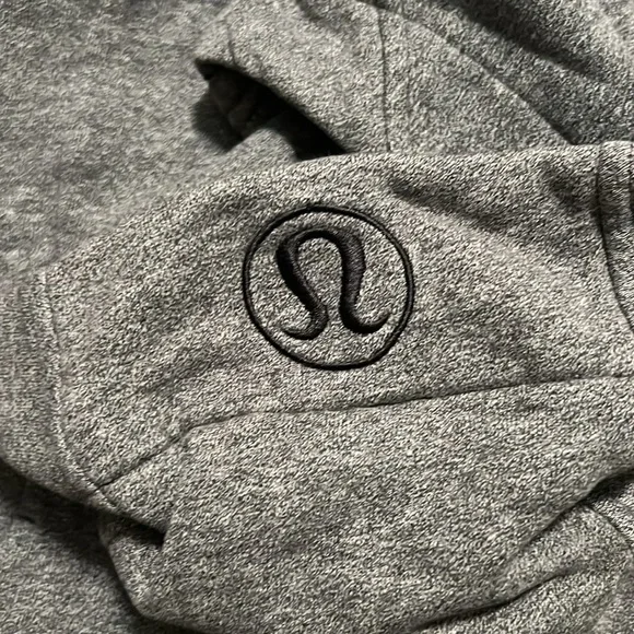 Lululemon Hooded Sweatshirt - Picture 5 of 6